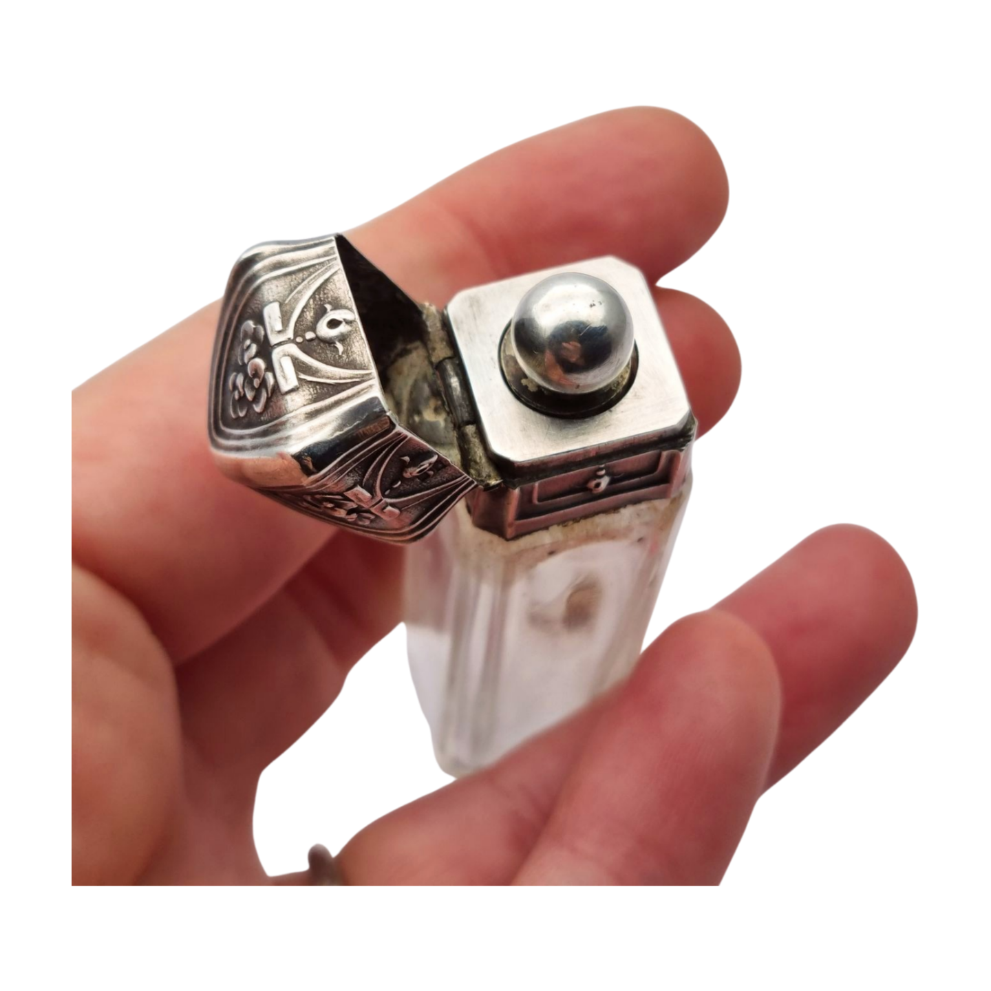 Frasco de perfume Belle Époque de plata grabada y cristal, circa 1900