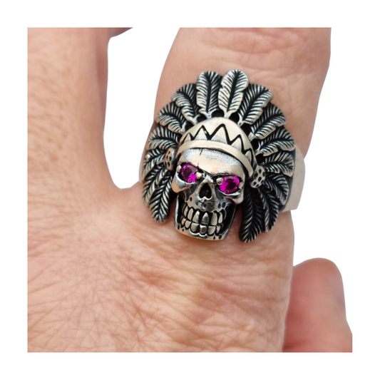 Anillo calavera en plata 925 con ojos de pedrería rosa, años 90