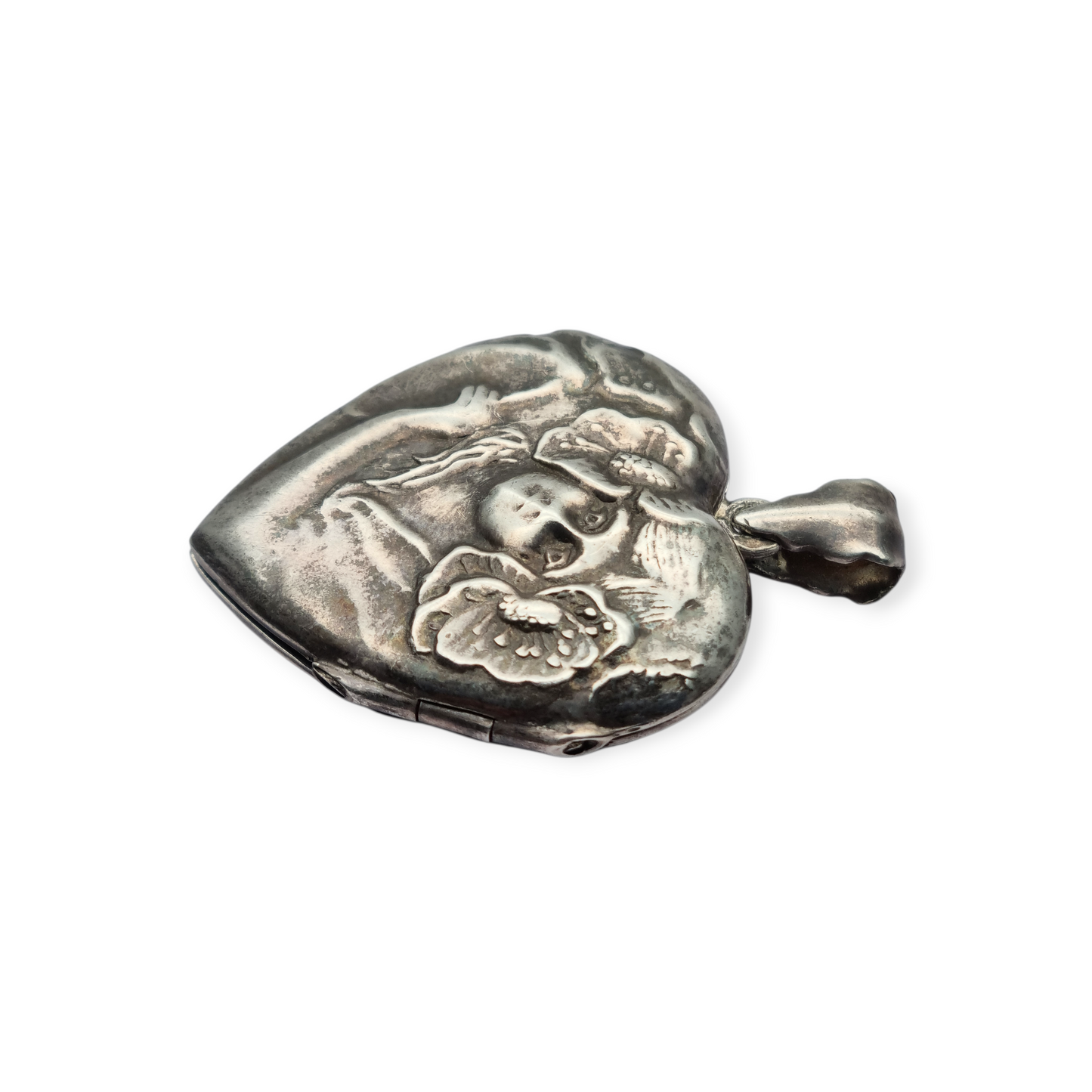 Heart-shaped locket pendant in Art Nouveau style, made of silver, Spain 1970-80