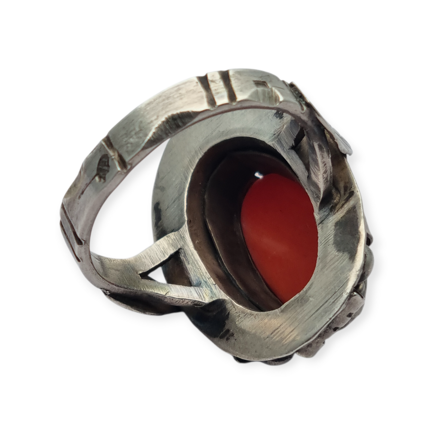 Art Deco style ring in 800 silver with oval coral, 1950s-60s, size 13 Spain