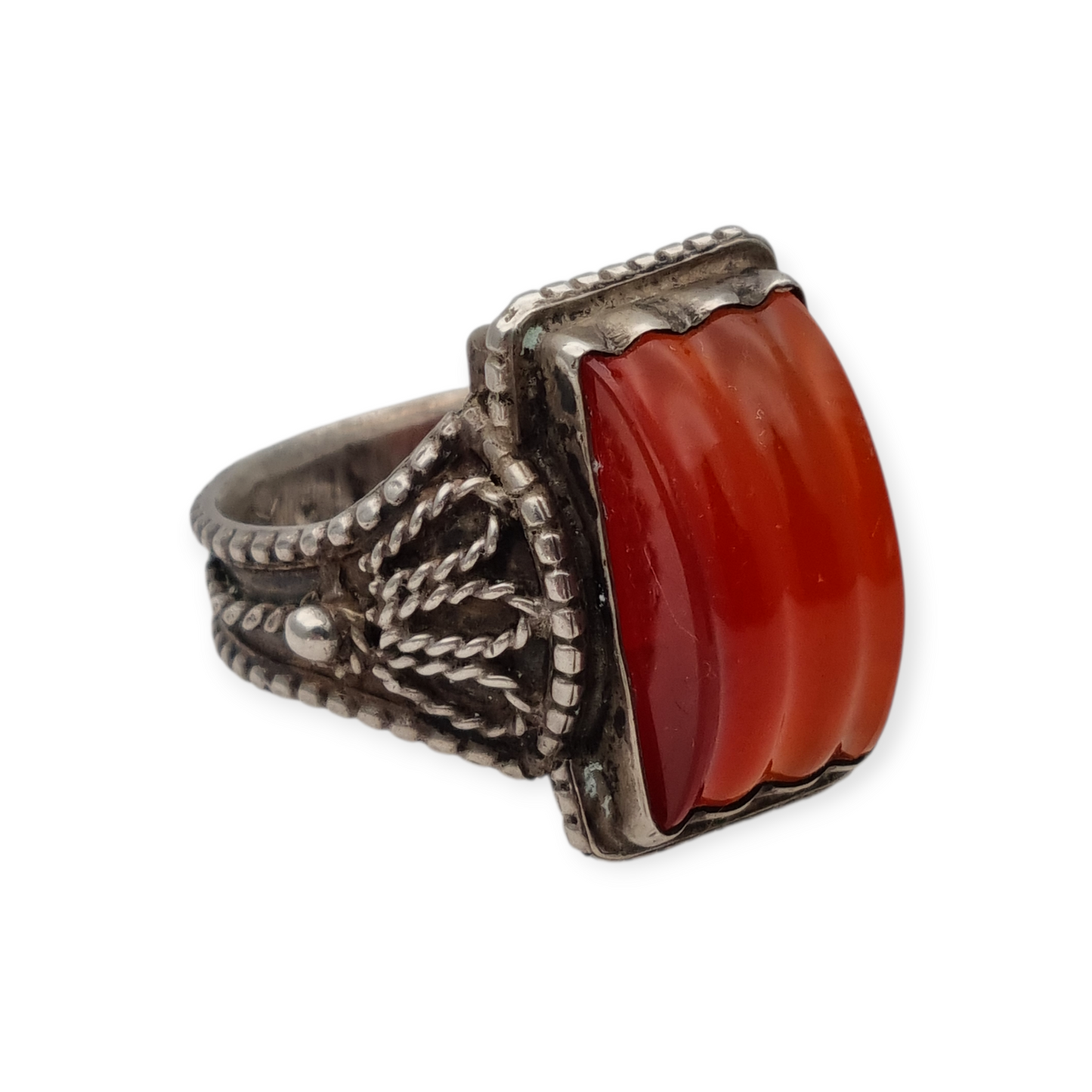 Anillo Art Déco antiguo de plata y cornalina circa 1940-50