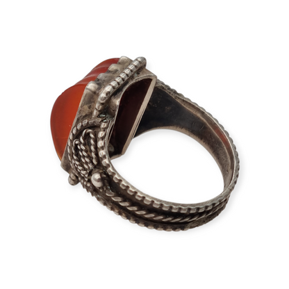 Anillo Art Déco antiguo de plata y cornalina circa 1940-50