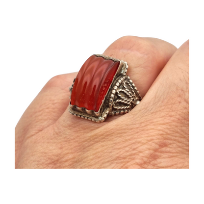 Anillo Art Déco antiguo de plata y cornalina circa 1940-50