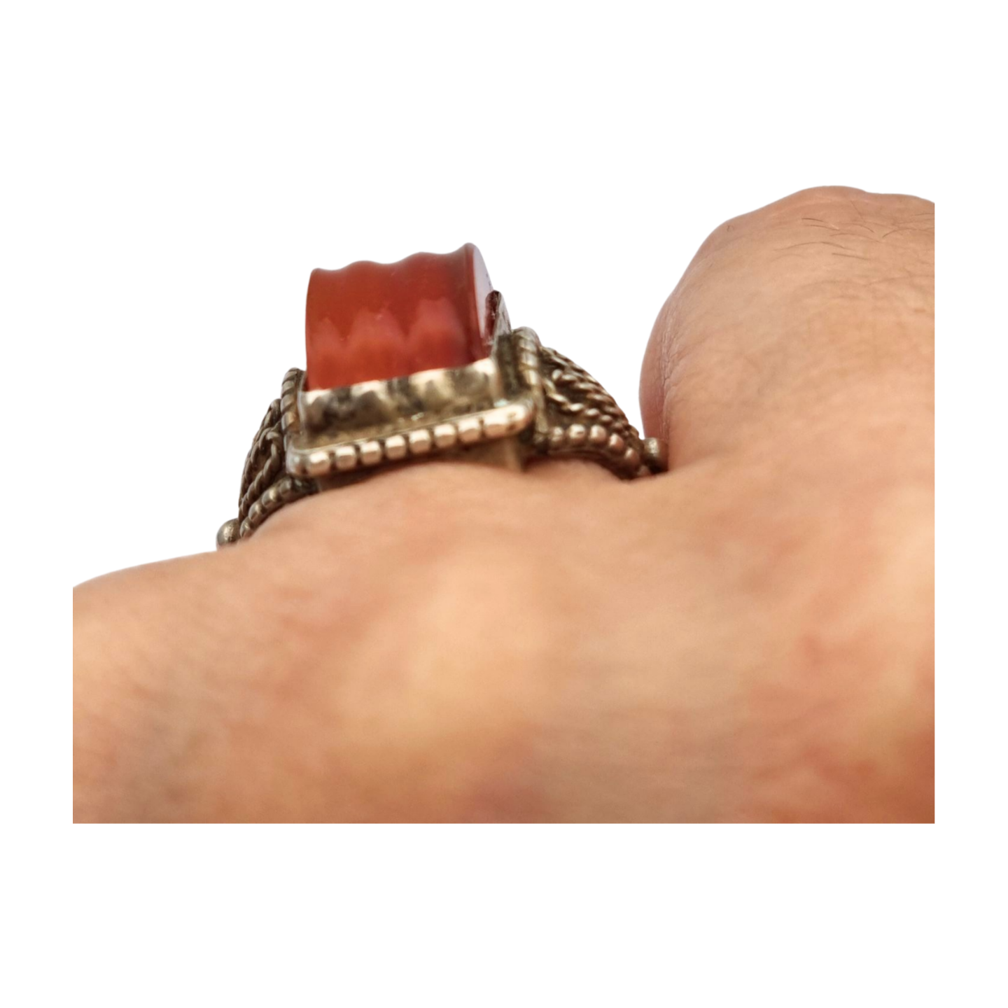 Anillo Art Déco antiguo de plata y cornalina circa 1940-50