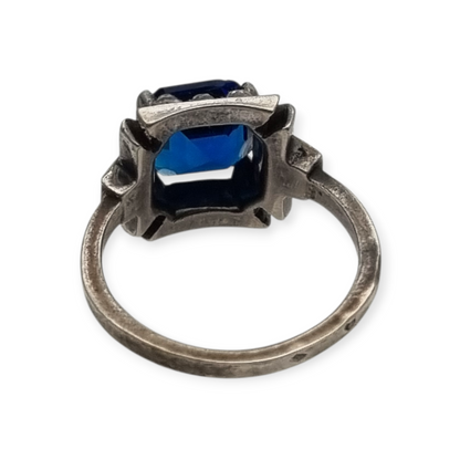Silver cocktail ring with faceted blue stone and rhinestones, elegant style, size 13, 1980