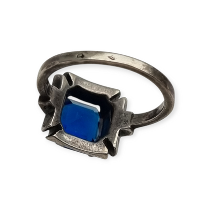 Silver cocktail ring with faceted blue stone and rhinestones, elegant style, size 13, 1980