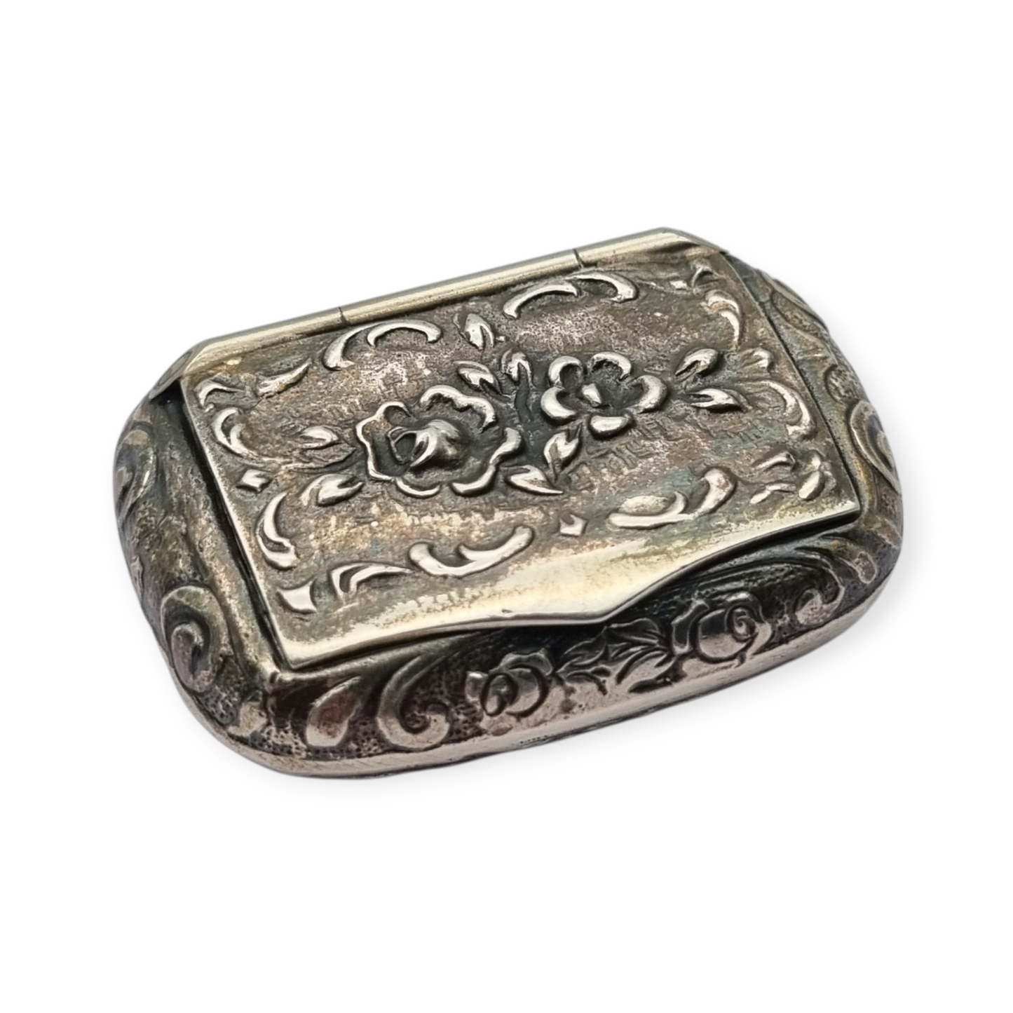 Small Italian silver 925 box engraved with flowers, Milan, circa 1970