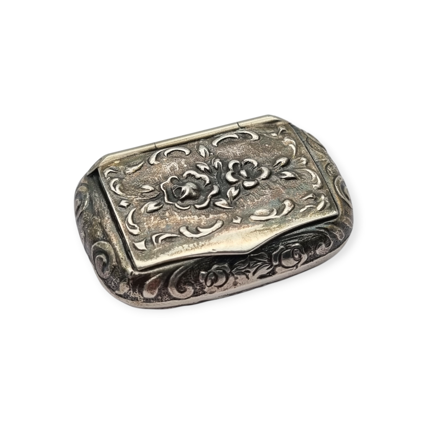 Small Italian silver 925 box engraved with flowers, Milan, circa 1970