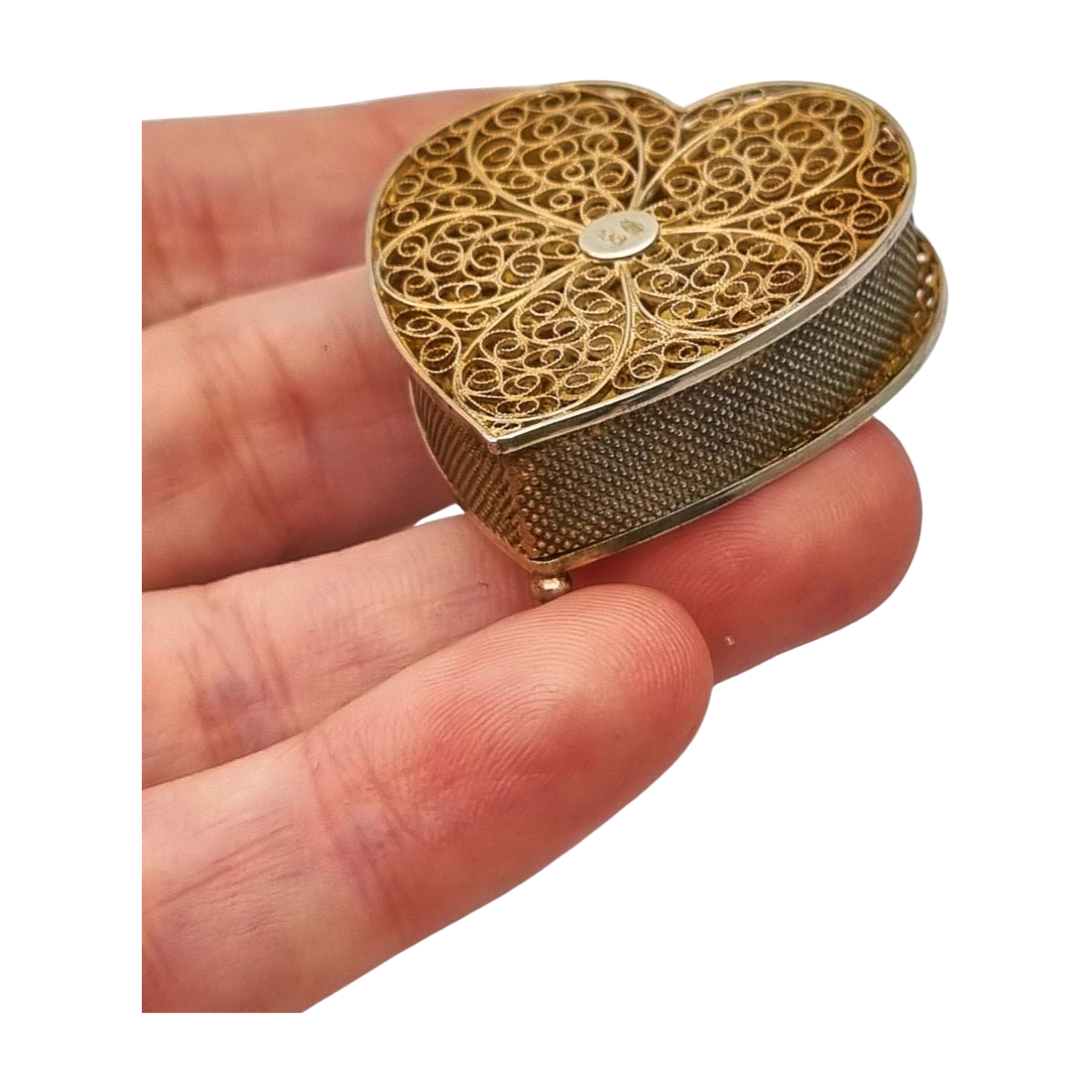 Italian 800 silver box with filigree and heart shape, 1960s-70s.