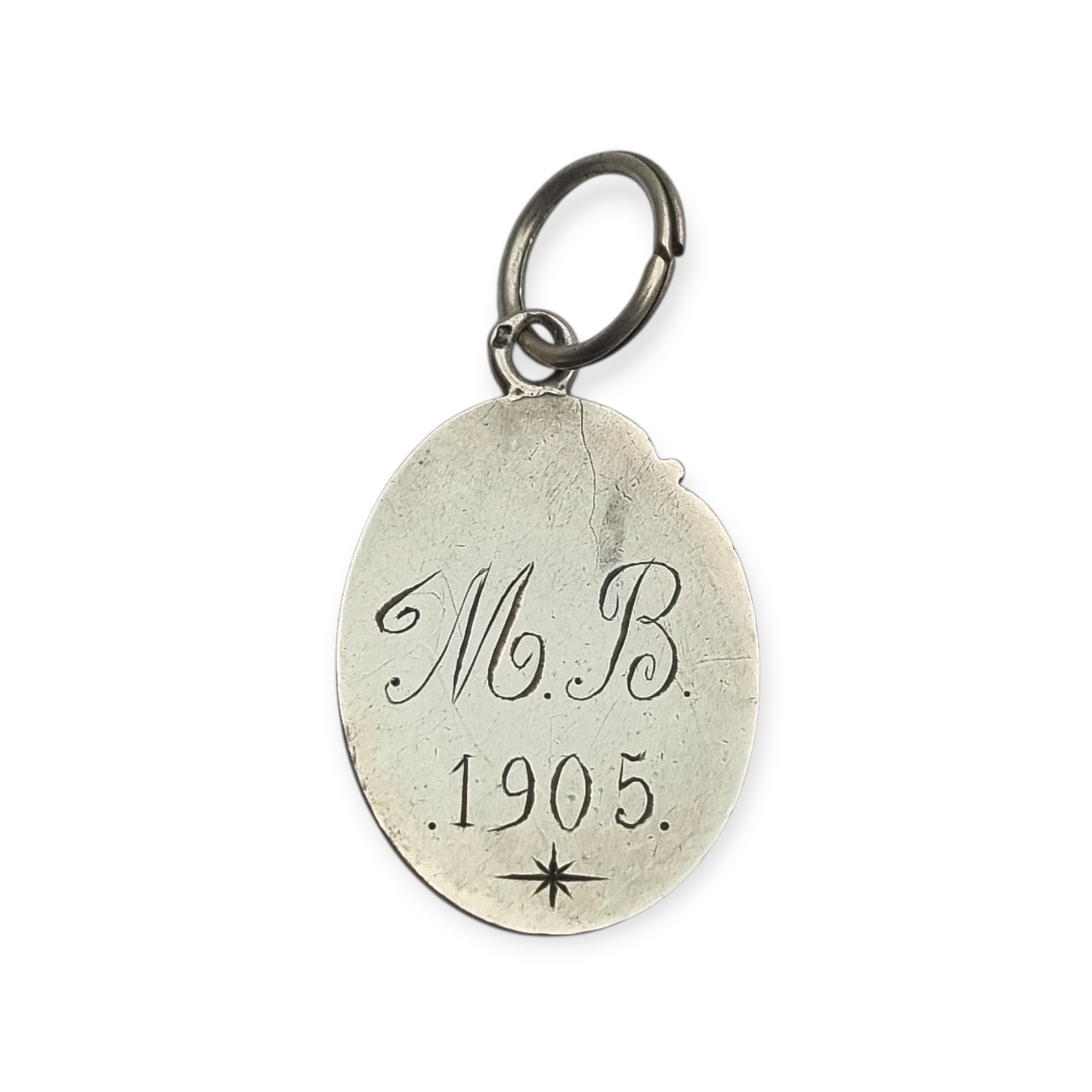 Colgante medalla de plata con cáliz y hostia, diseño modernista europeo circa 1905