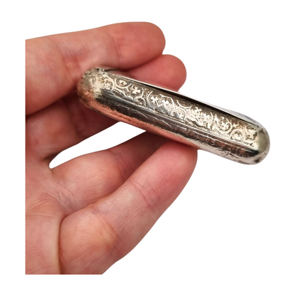 Antique French silver snuff box with engraved decoration, circa 1900