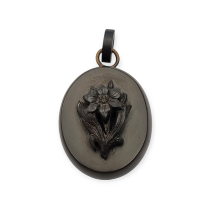 Guardapelo floral Victoriano antiguo de vulcanita, circa 1880-1900, joyería de luto