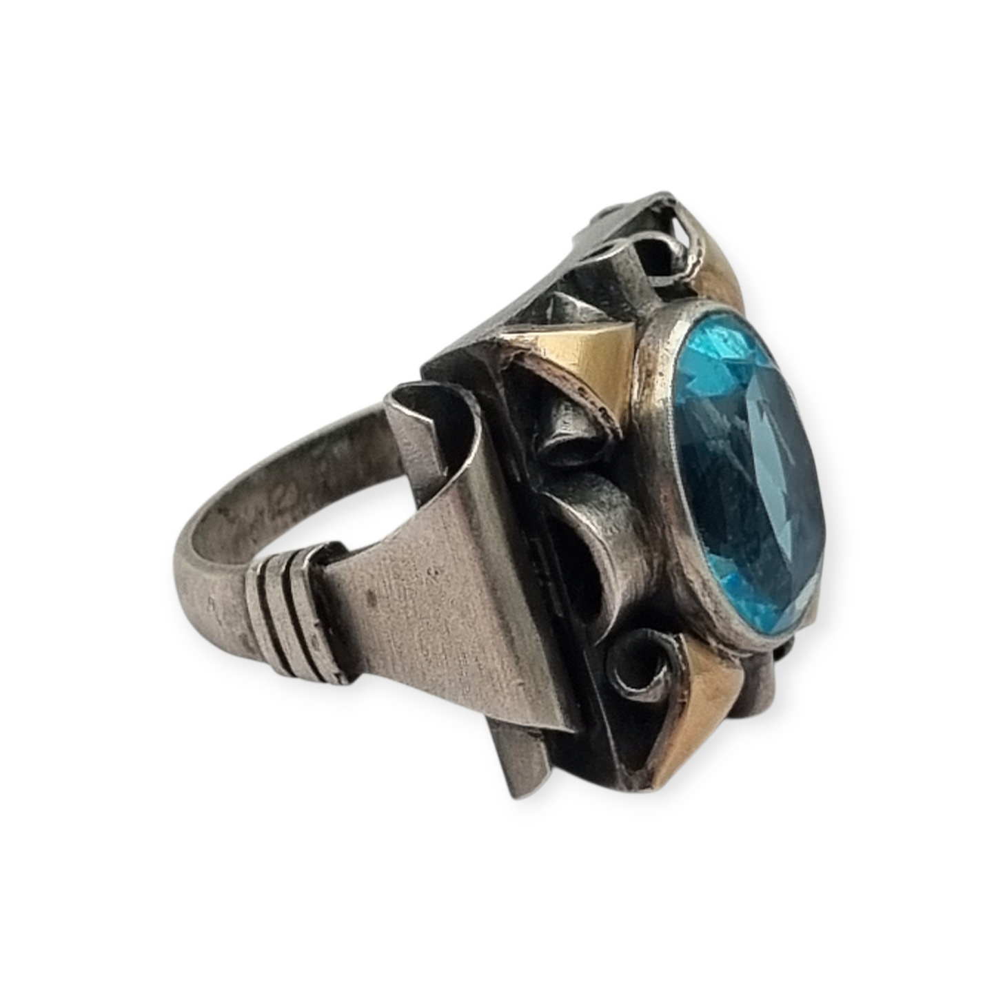 Anillo art deco catalán de plata 925, vistas oro y cristal azul simil aguamarina, España circa 1930.