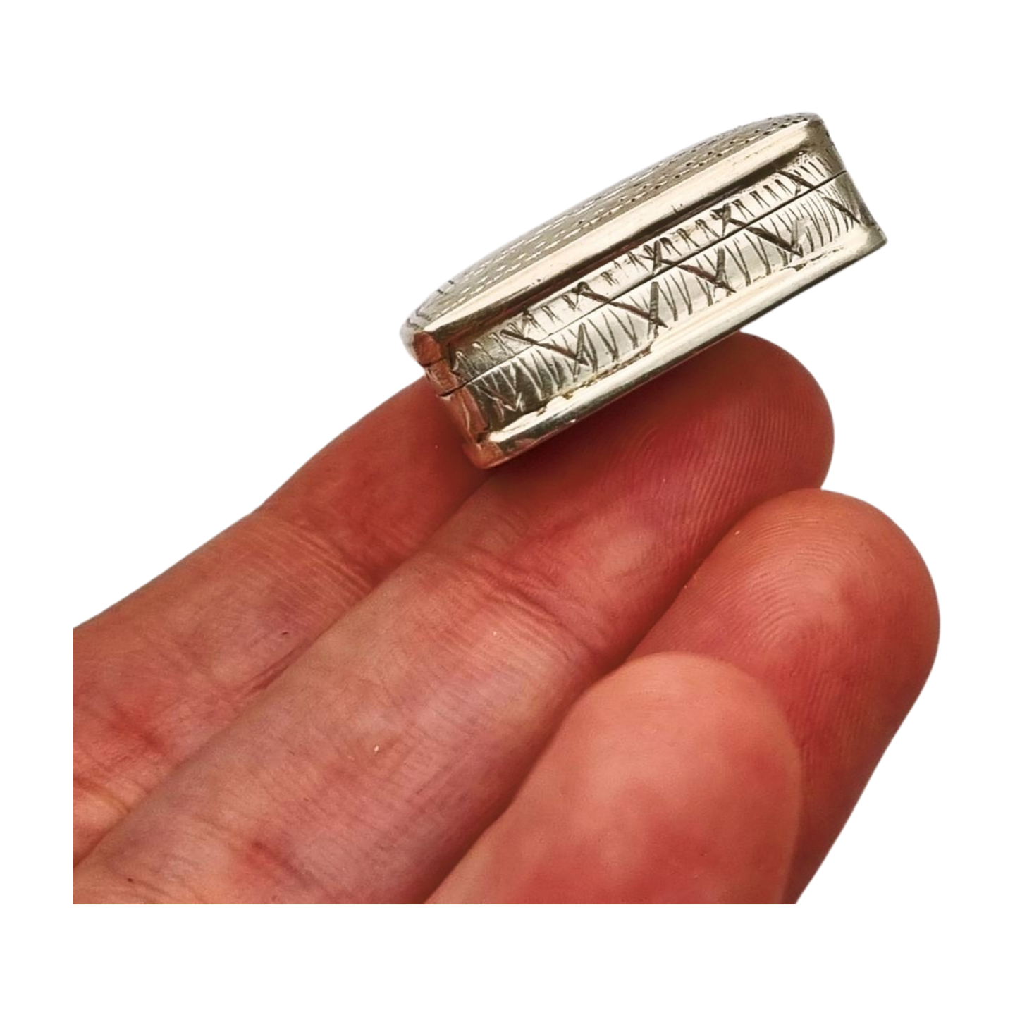 Small rectangular 925 silver box with geometric engraving, Italy circa 1990