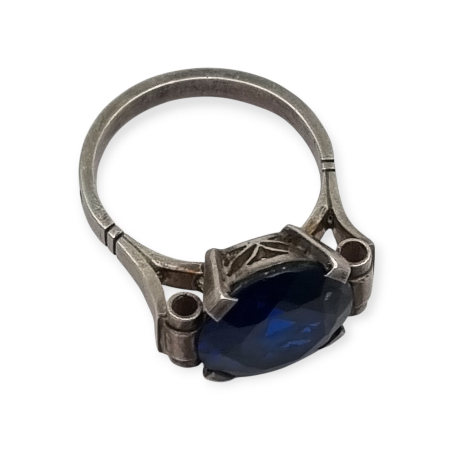 Anillo Art Déco francés de plata con cristal azul facetado, circa 1940-50