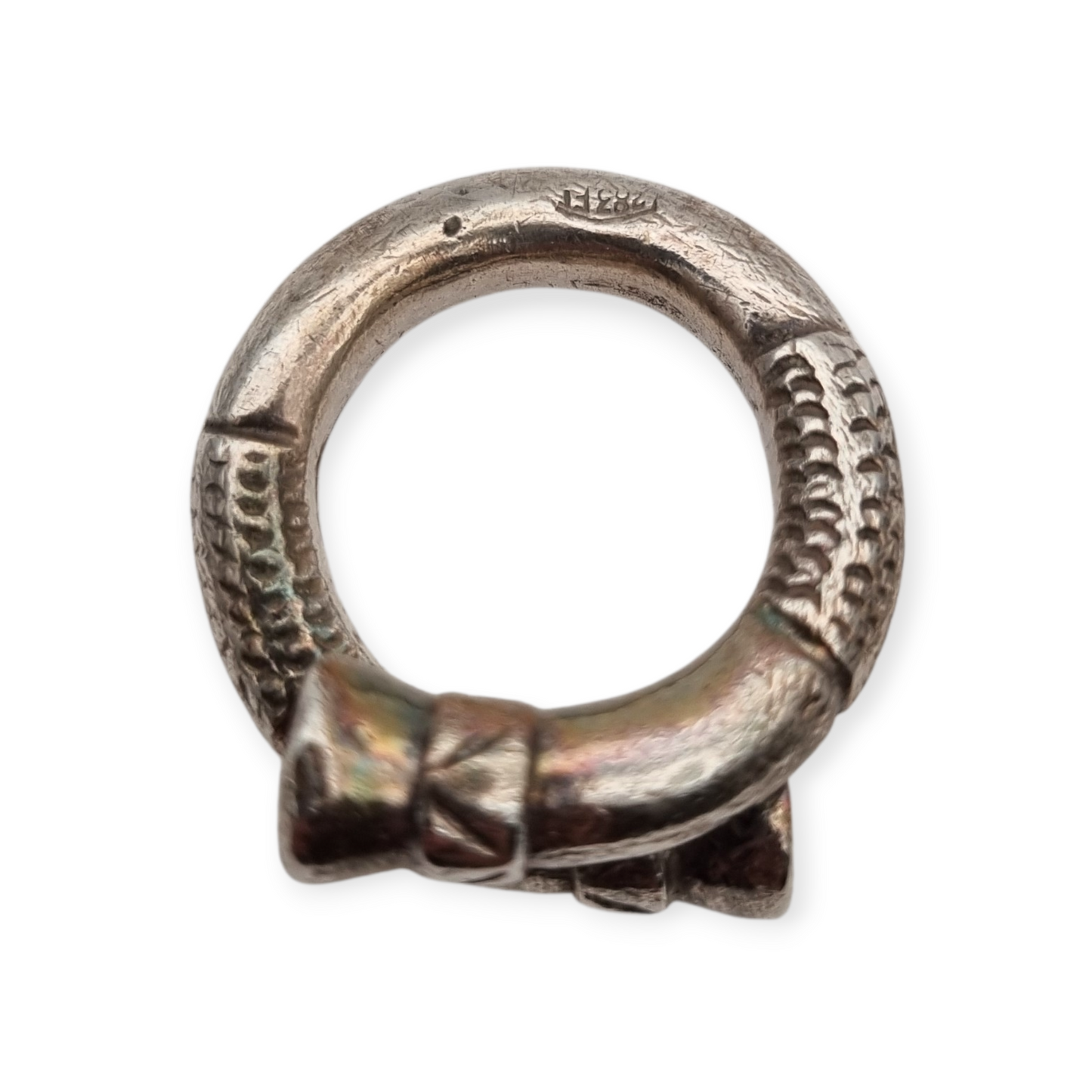 Anillo de plata 800 de Brandimarte Florencia, estilo étnico, acabado rústico, circa 1980