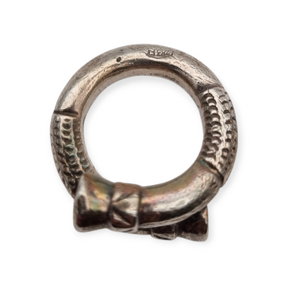 Anillo de plata 800 de Brandimarte Florencia, estilo étnico, acabado rústico, circa 1980