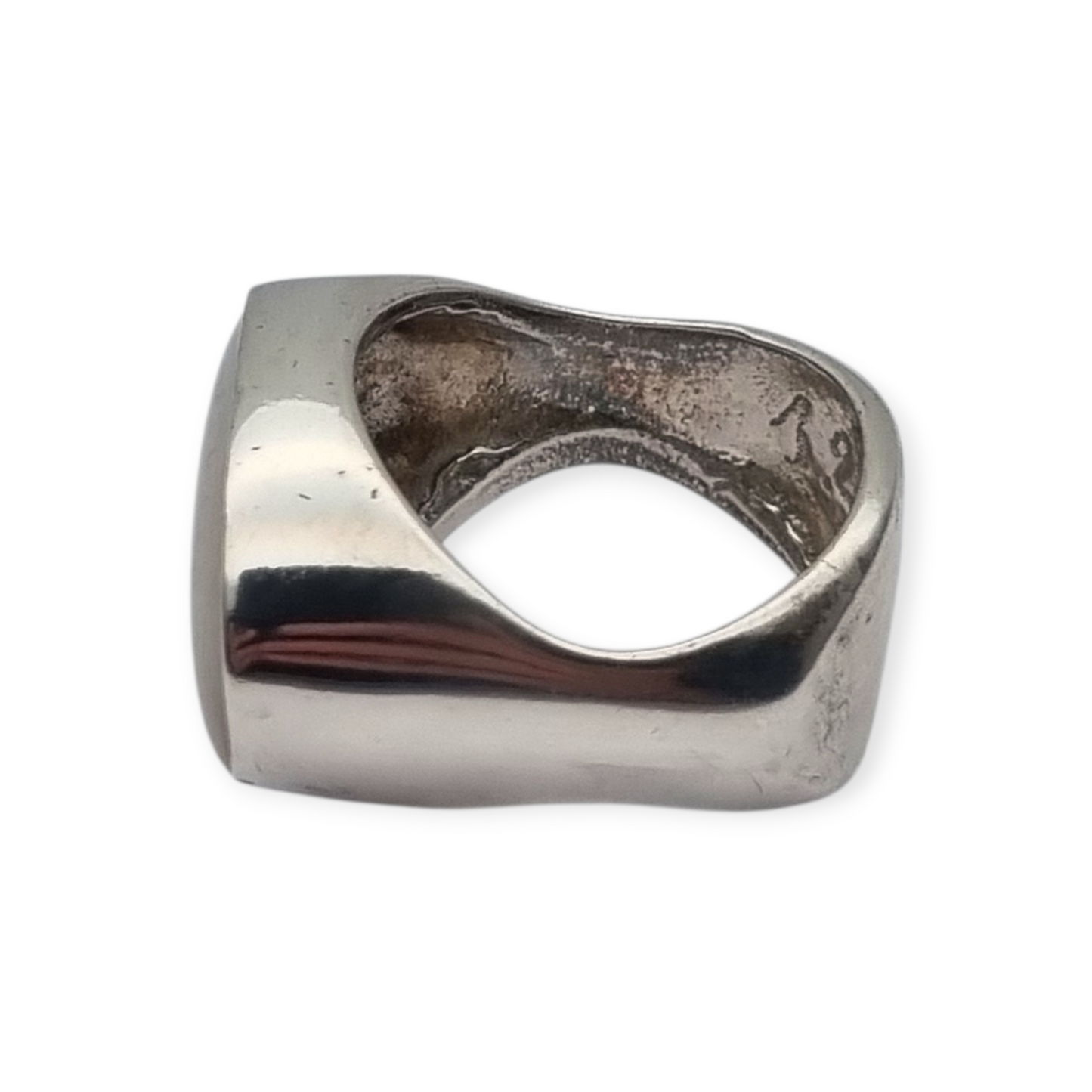 Anillo de diseñador estilo boho en plata y nácar firmado Athena, Europa años 90
