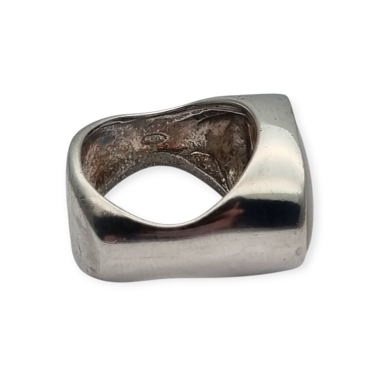 Anillo de diseñador estilo boho en plata y nácar firmado Athena, Europa años 90