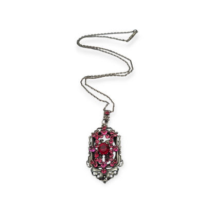 Guardapelo art nouveau de plata con cristales rosas circa 1920