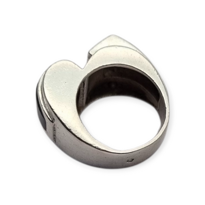 Anillo Art Déco francés en Plata 800 con ónix y cristal circa 1930