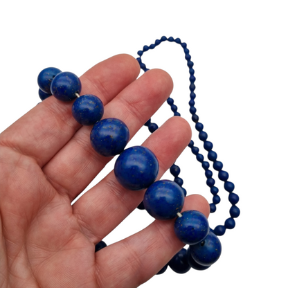 Vintage blue graduated bead lapis lazuli necklace