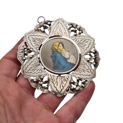 Antique 800 silver cradle medal, openwork with Madonna del Riposo, circa 1960