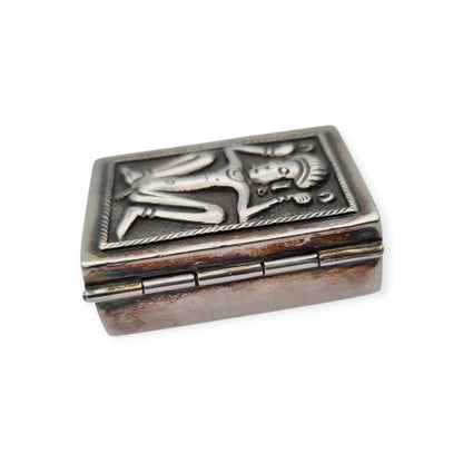 925 silver box with ethnic decoration and agate interior finish, 20th century
