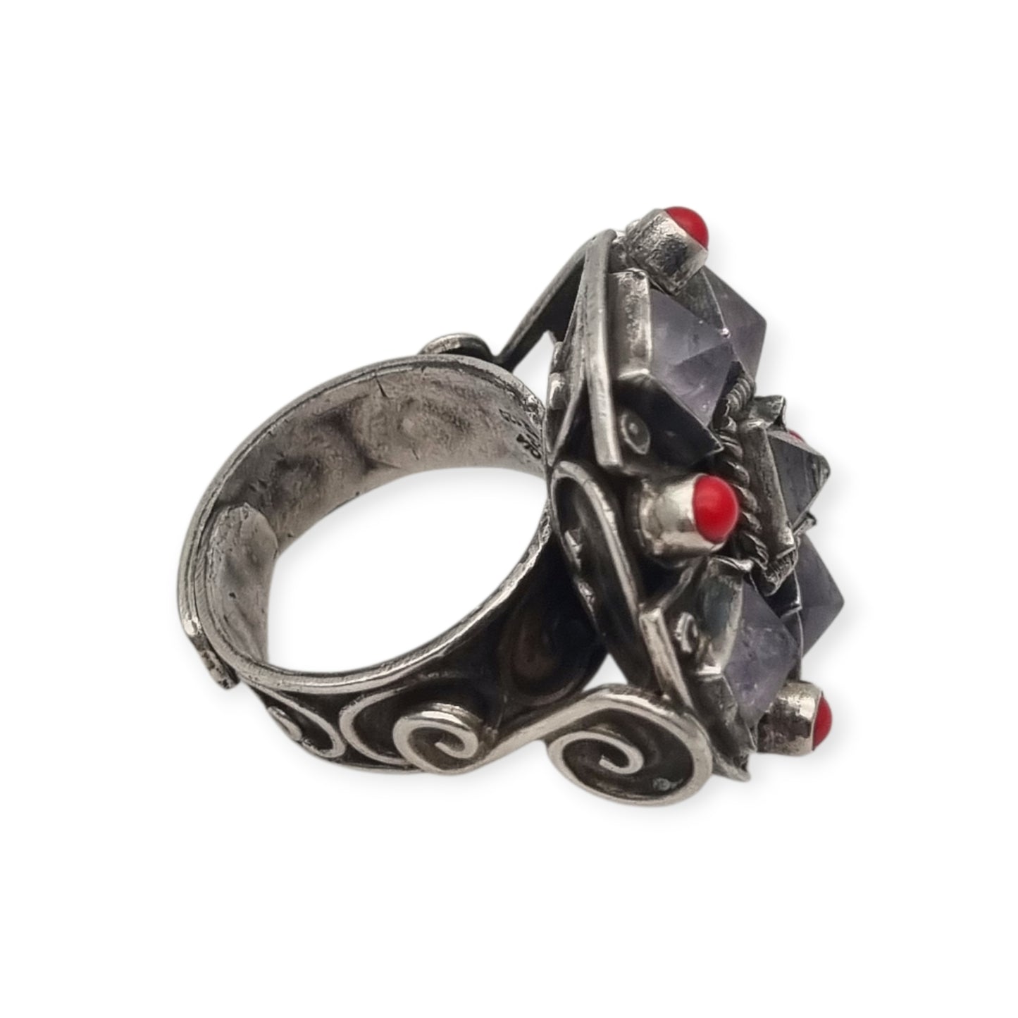 Escorcia .925 sterling silver ring from Mexico with amethysts and red details, circa 1990