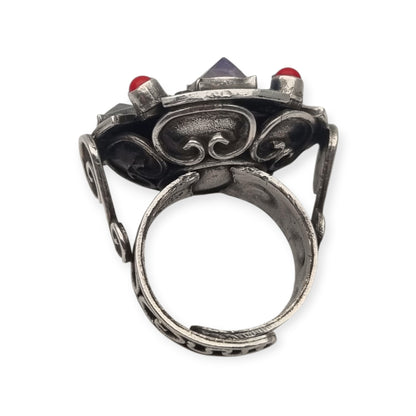 Escorcia .925 sterling silver ring from Mexico with amethysts and red details, circa 1990