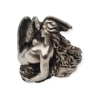 Anillo mitológico de Leda y el cisne en plata 800 italiana estilo modernista siglo XX escultórico