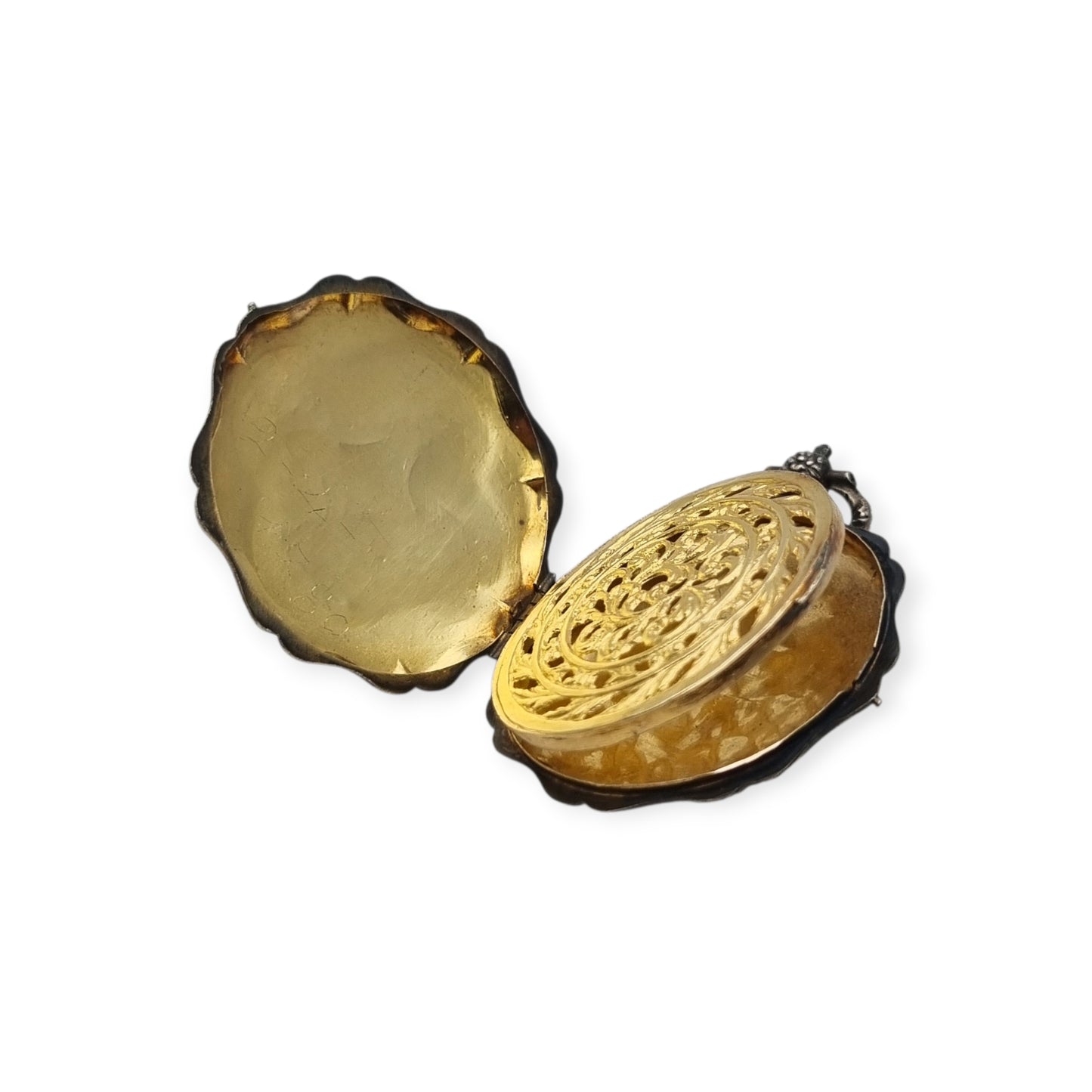 Vinaigrette francesa plata vermeil decoración floral grabada circa 1840-1878