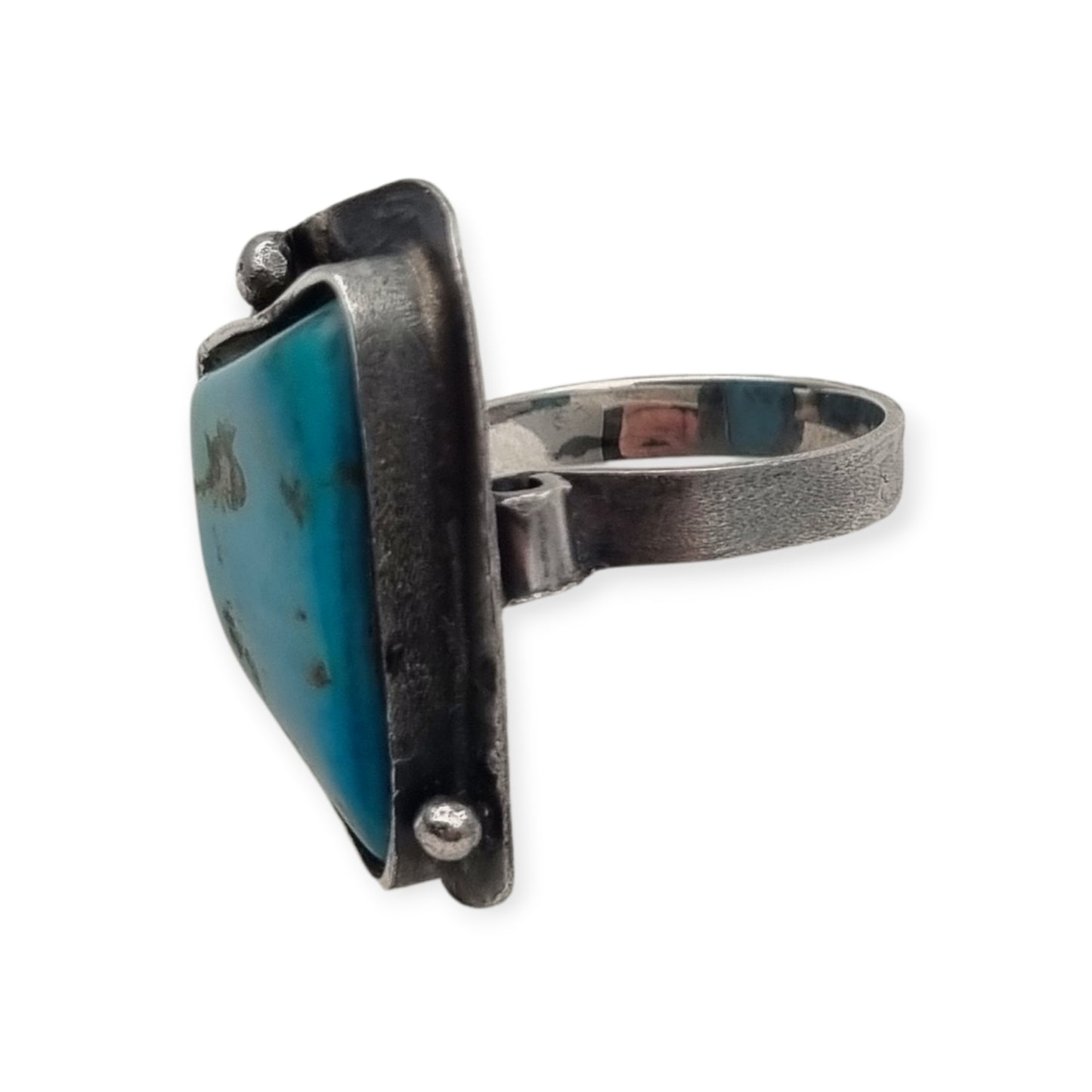 Anillo Boho artesanal de plata con turquesa triangular, diseño orgánico de estilo étnico, 80s