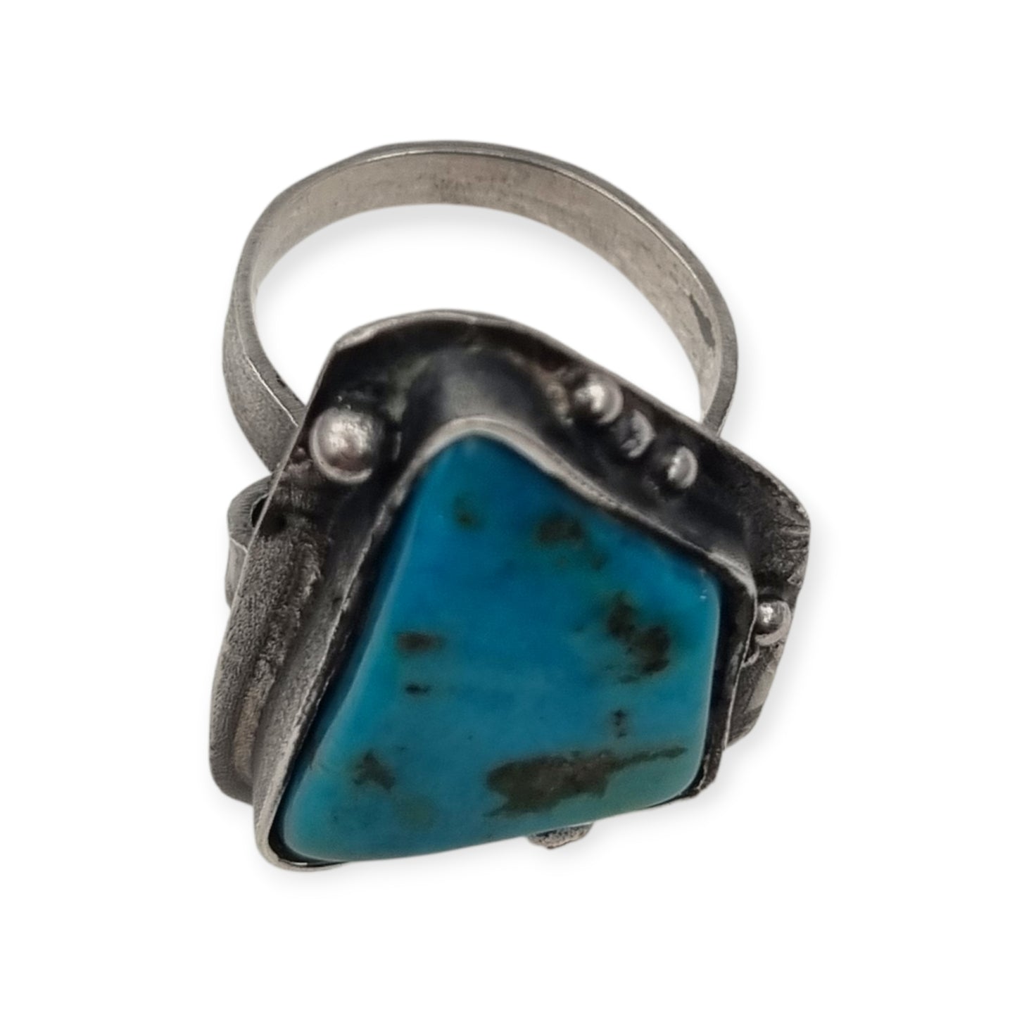 Anillo Boho artesanal de plata con turquesa triangular, diseño orgánico de estilo étnico, 80s