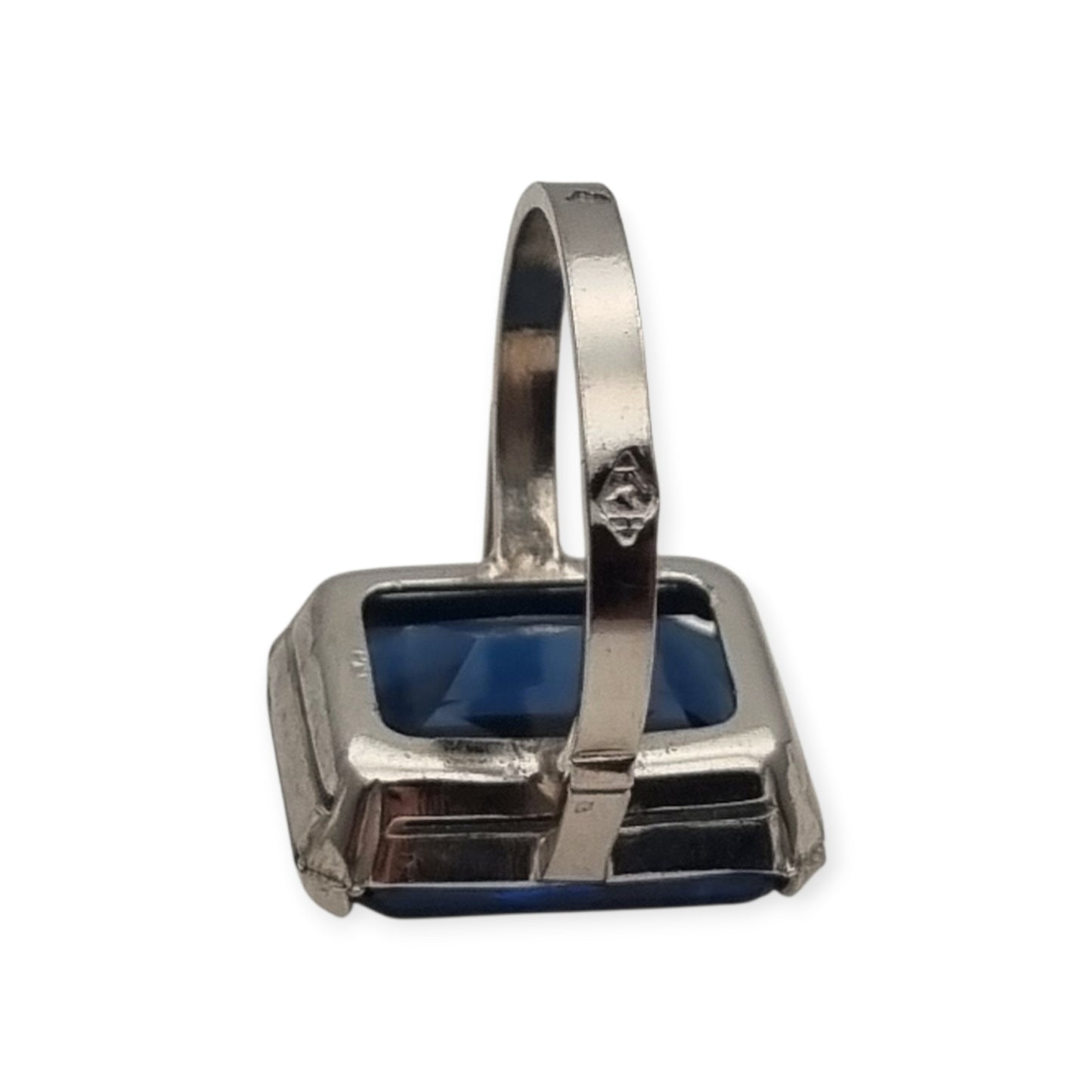 Late Art Deco French silver ring with rectangular faceted blue stone, 1950s