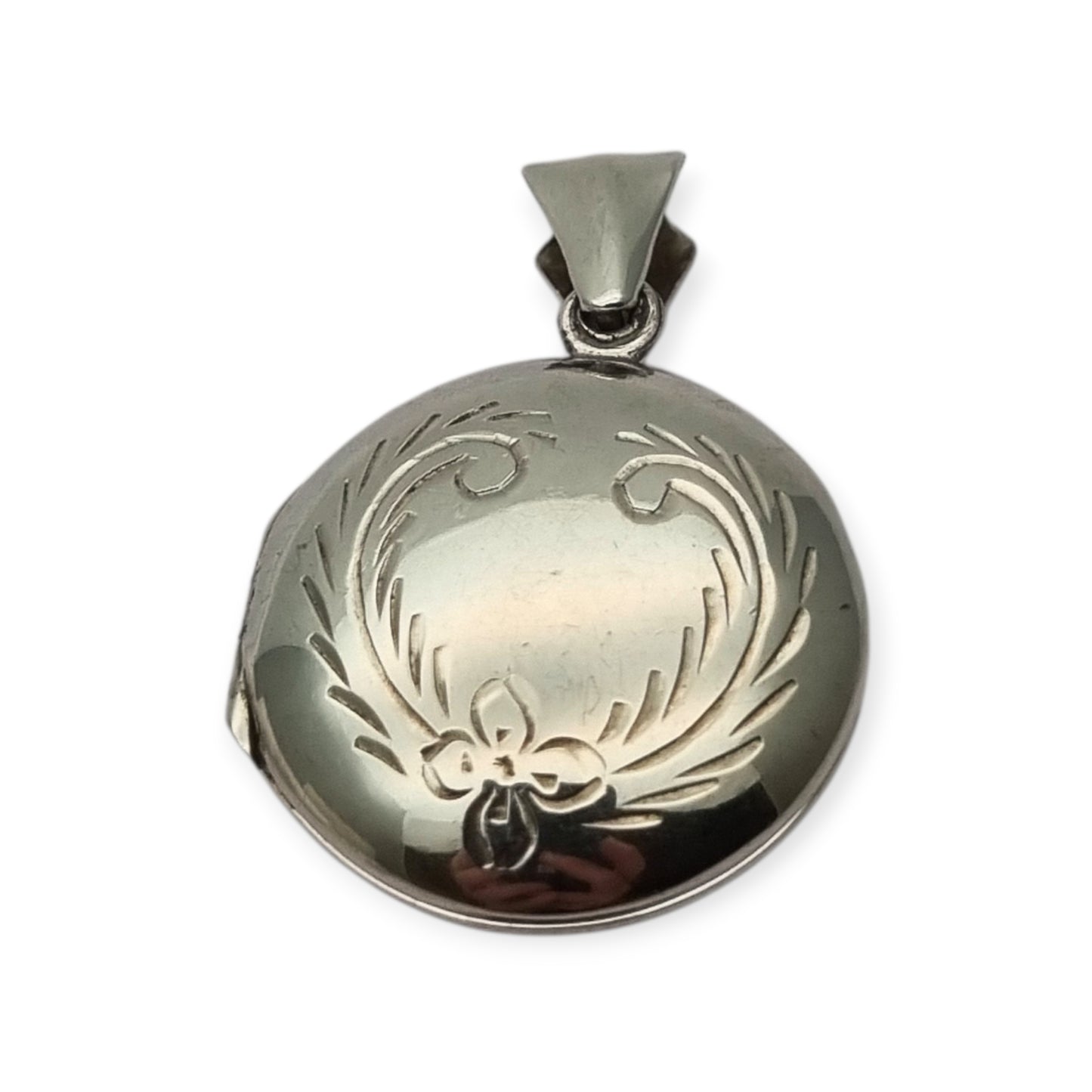 Colgante guardapelo en plata 925, España, medallón ovalado floral, circa 1980-90
