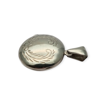 Colgante guardapelo en plata 925, España, medallón ovalado floral, circa 1980-90