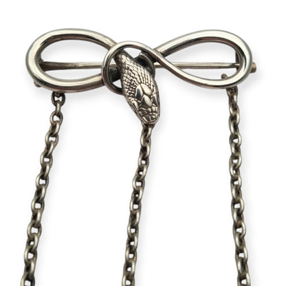 Alfiler chatelaine victoriana de plata 800 de serpiente e infinito, Europa, XIX - XX