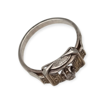 Anillo Art Déco de plata y pedrería transparente, Francia circa 1940-1950