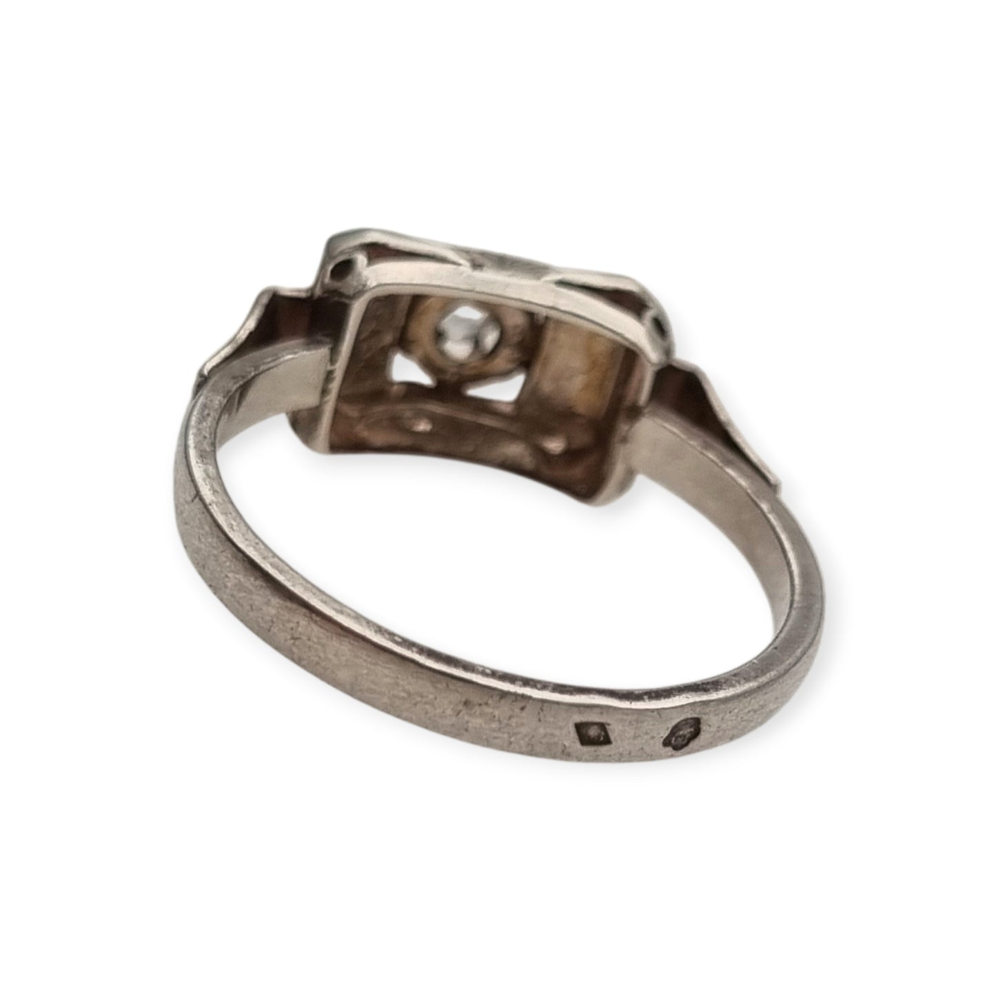 Anillo Art Déco de plata y pedrería transparente, Francia circa 1940-1950