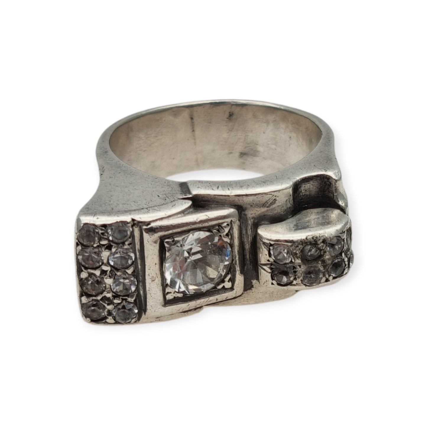 Art Deco silver and white gemstone ring, asymmetrical geometric design, France circa 1940