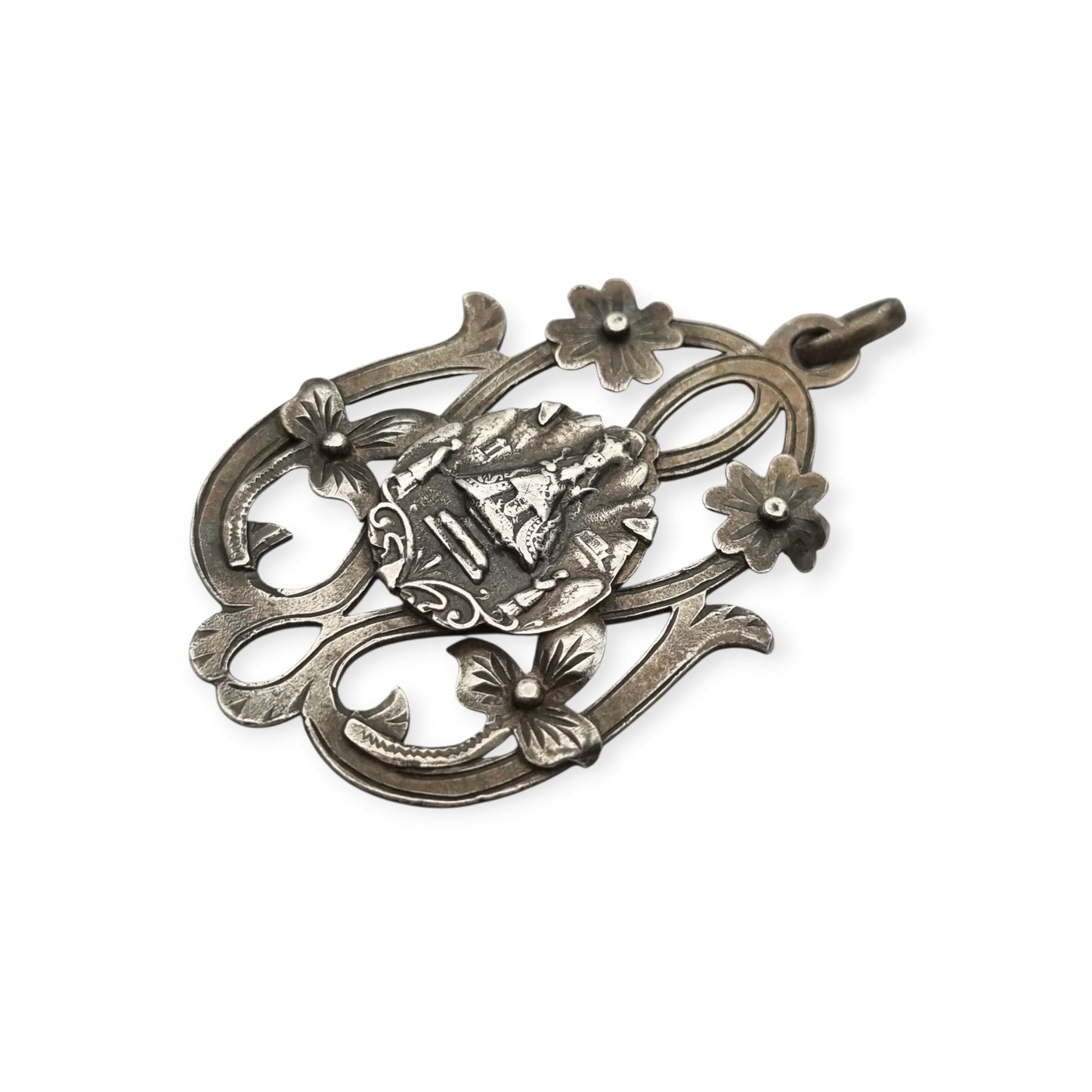 Colgante modernista de plata Nuestra Señora de Montserrat, La Moreneta, joyería religiosa, 1920