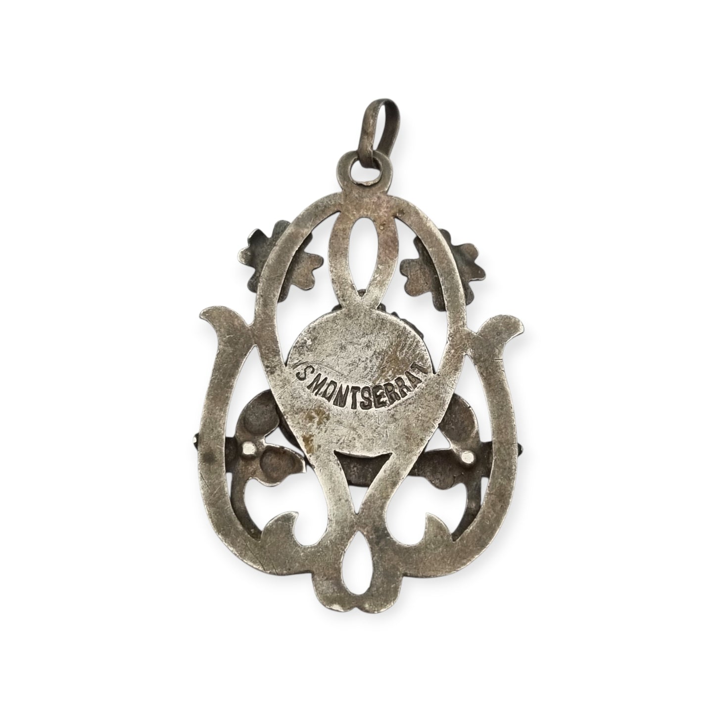 Colgante modernista de plata Nuestra Señora de Montserrat, La Moreneta, joyería religiosa, 1920