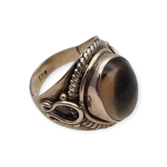 Anillo boho vintage de plata 925 con cabujón ovalado translúcido, circa 1990