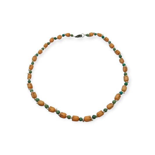 Collar Boho vintage de coral tallado floral con turquesa y perlas artesanal años 70