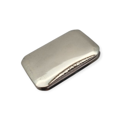 European 800 silver cigarette case with soberly decorated clasp, circa 1940-1950