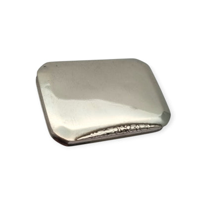 European 800 silver cigarette case with soberly decorated clasp, circa 1940-1950
