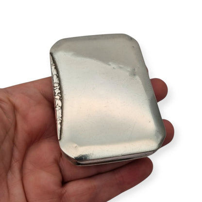 European 800 silver cigarette case with soberly decorated clasp, circa 1940-1950