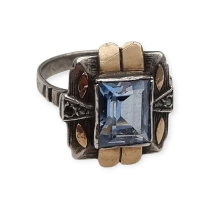 Catalan Art Deco silver and gold-plated ring with aquamarine blue glass, circa 1930