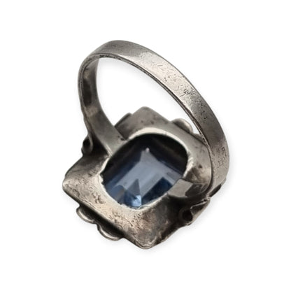 Catalan Art Deco silver and gold-plated ring with aquamarine blue glass, circa 1930